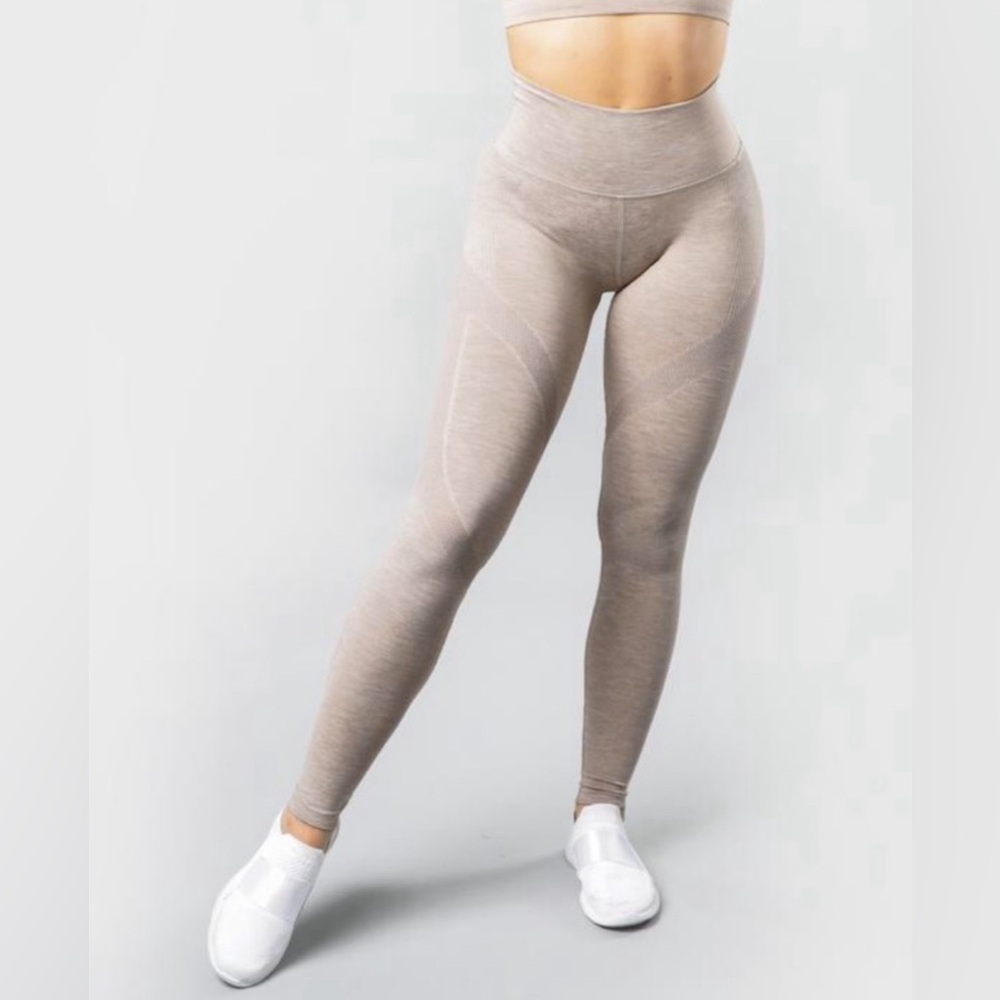 Alphalete leggings